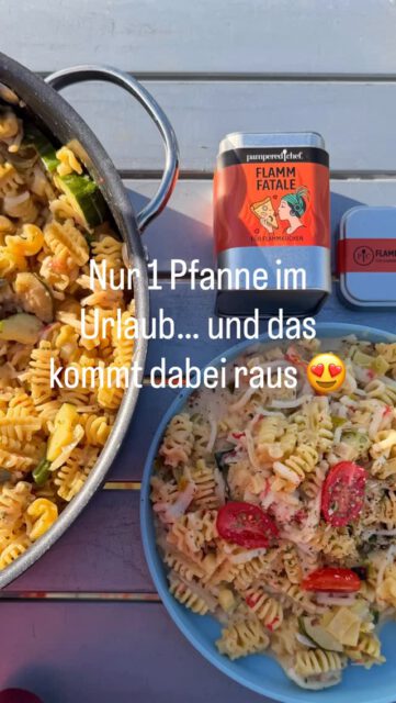 Urlaub, wenig Platz, kaum Küchenzeug…
aber trotzdem richtig lecker essen? 😍

Einfach alles in eine Pfanne – Gemüse, Pasta, Surimi & Frischkäse…
und mit Flam Fatal bekommt alles diesen richtig runden Geschmack 🔥

So einfach kann’s sein – auch auf dem Campingplatz ⛺️✨

#onepotpasta #campingküche #einfachkochen #schnelleküche #urlaubsküche